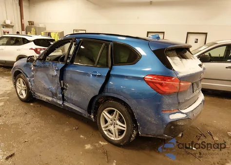 2017 BMW X1 xDrive28I z USA, uszkodzony, nr VIN WBXHT3C37H5F81793